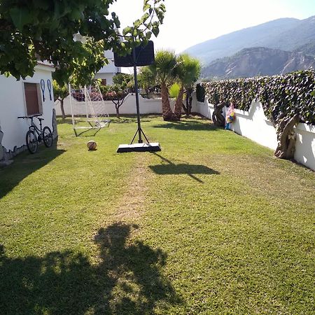 Villa Miriade B&B Paestum Eksteriør billede