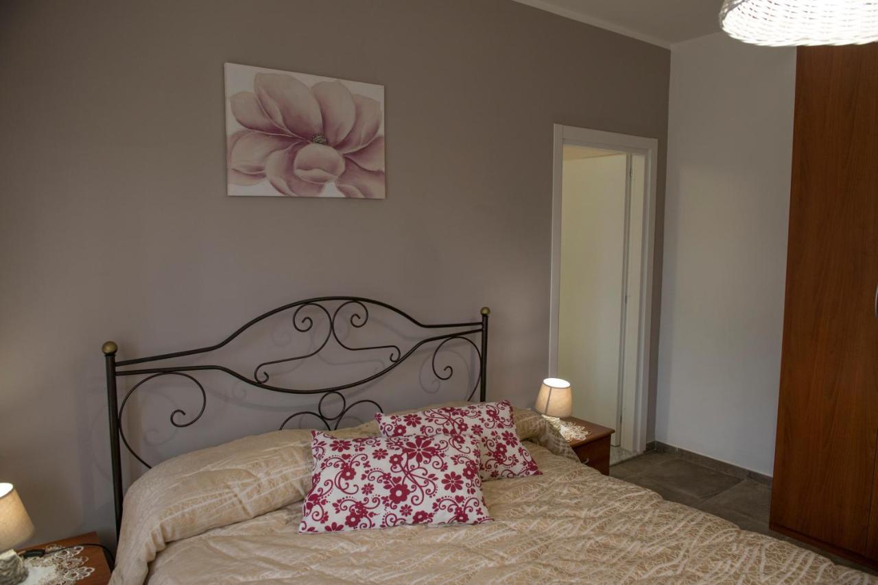 Villa Miriade B&B Paestum Eksteriør billede