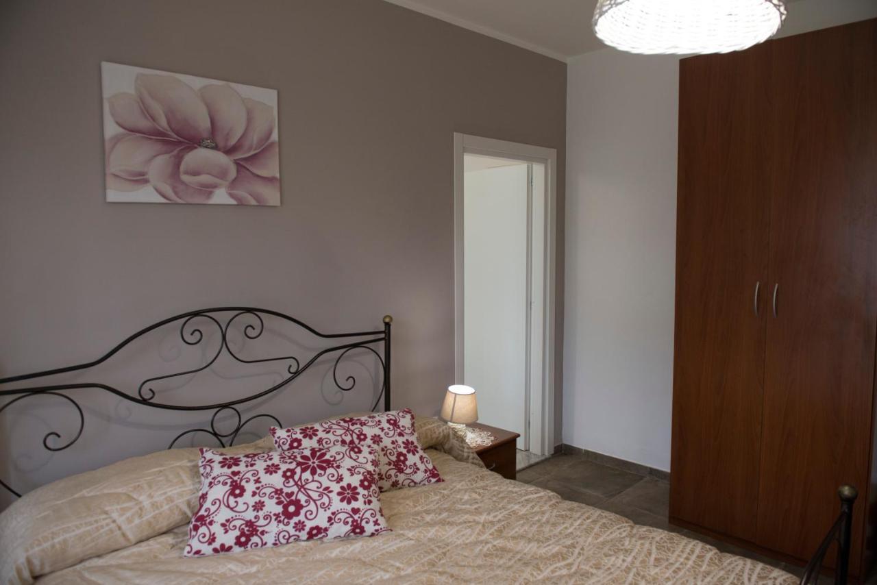 Villa Miriade B&B Paestum Eksteriør billede