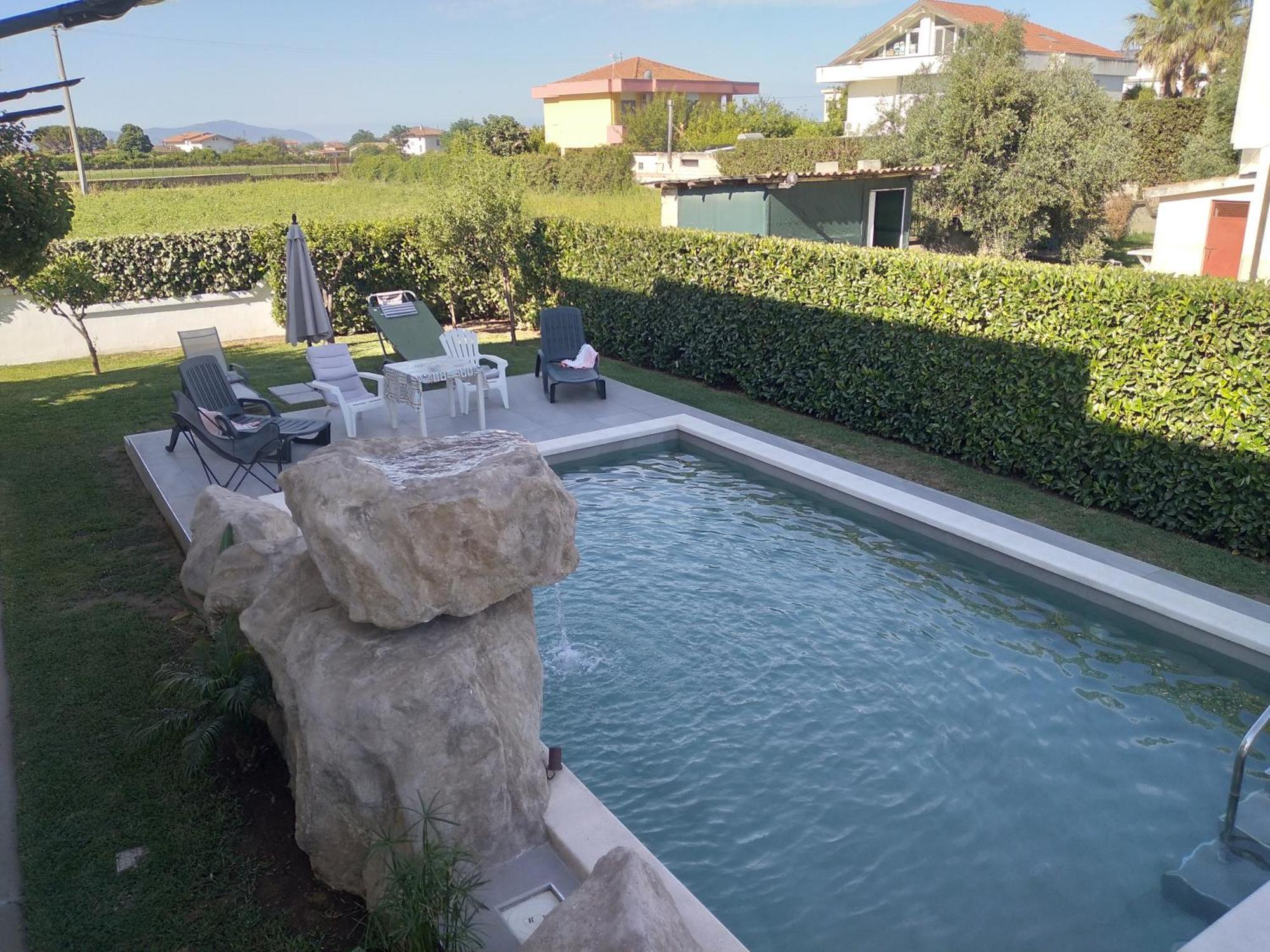 Villa Miriade B&B Paestum Eksteriør billede